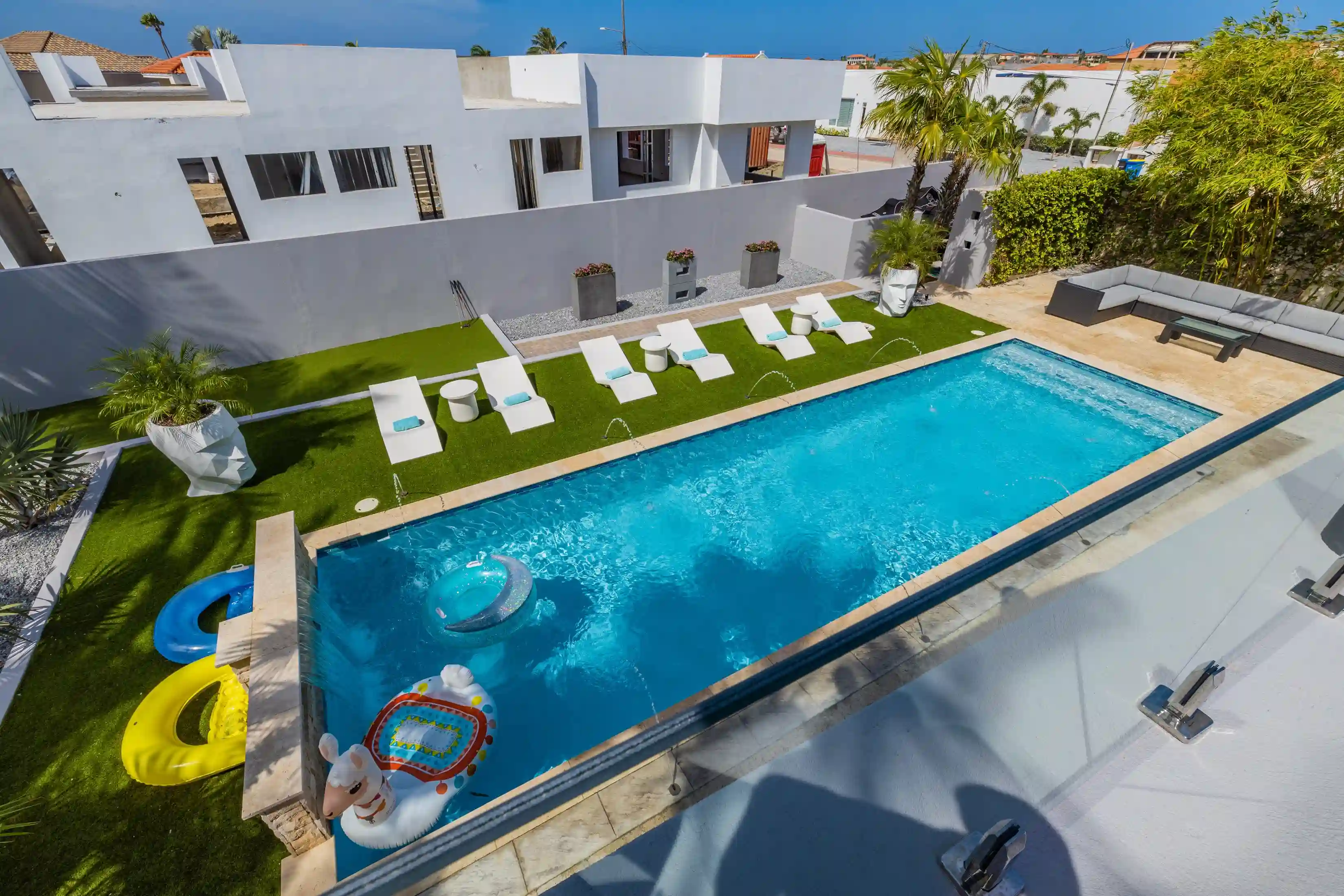 Large Pool Private Pool Oasis